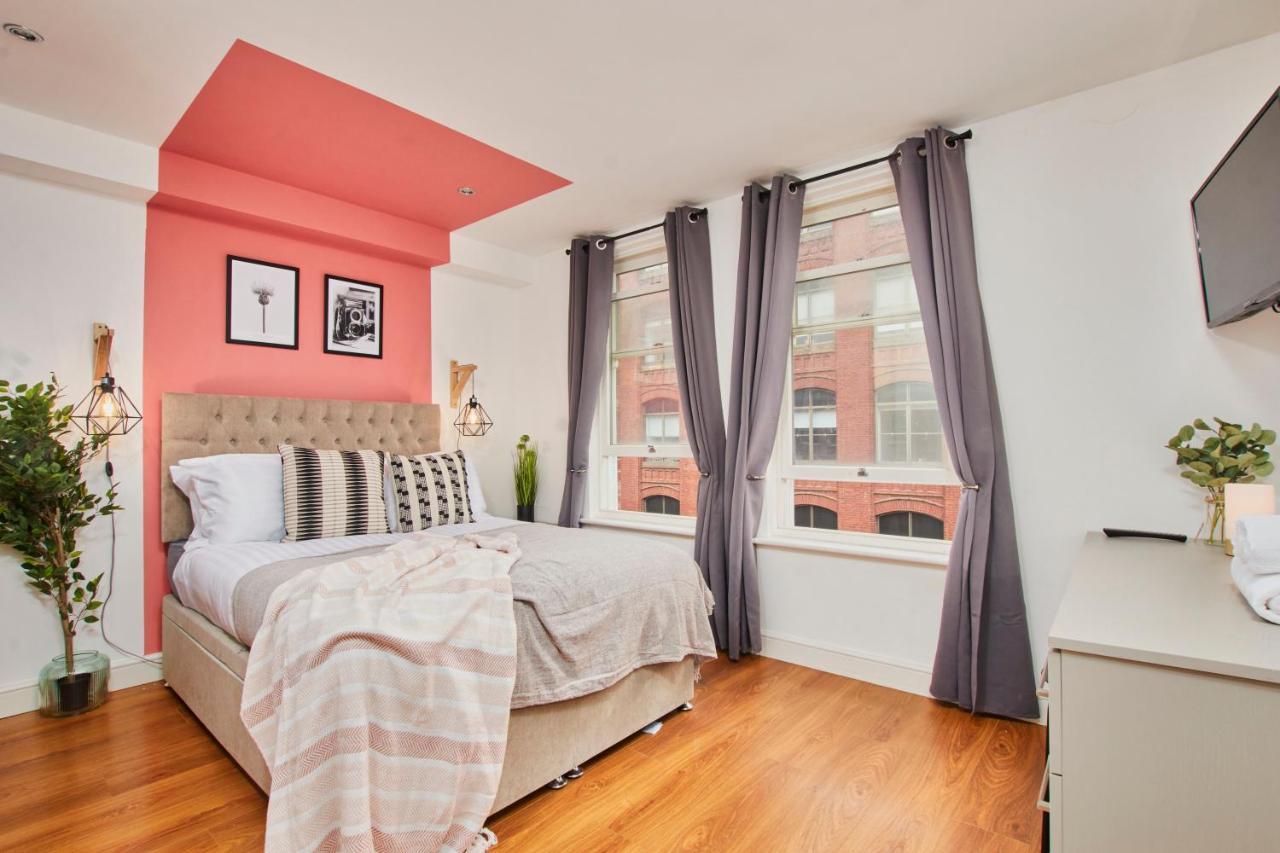 Апартаменты Stunning City Centre 3 Bed, 3 Bath - Sleeps 8! Лидс Экстерьер фото