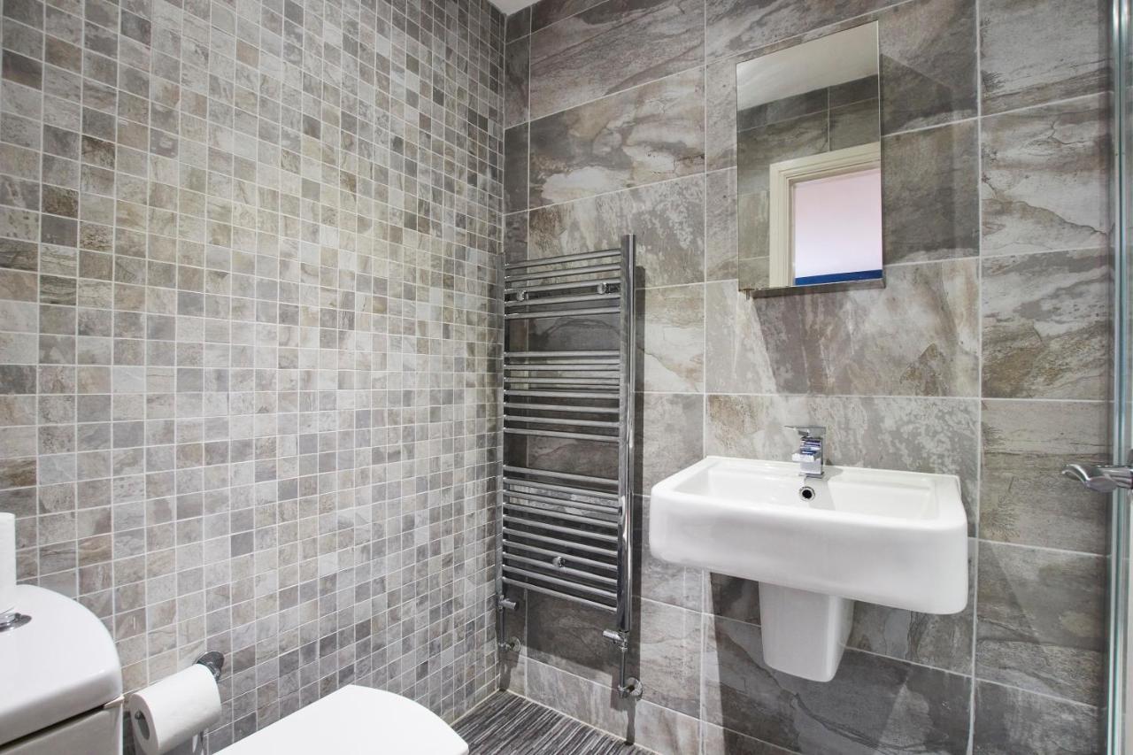 Апартаменты Stunning City Centre 3 Bed, 3 Bath - Sleeps 8! Лидс Экстерьер фото